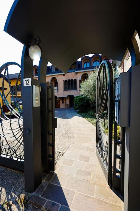 Prestigioso Appartamento Di 70Mq Vicino Milano เลนญาโน ภายนอก รูปภาพ